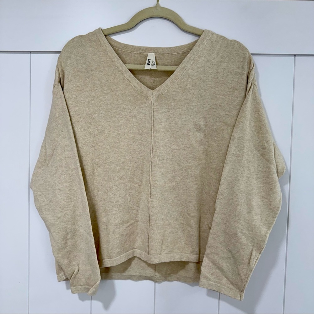 ✨ PACT Organic Cotton Beige Oatmeal Lightweight V-neck Sweater Size S ✨